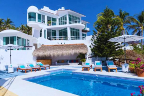 Hermosa Villa con alberca infinita Playa Zipolite